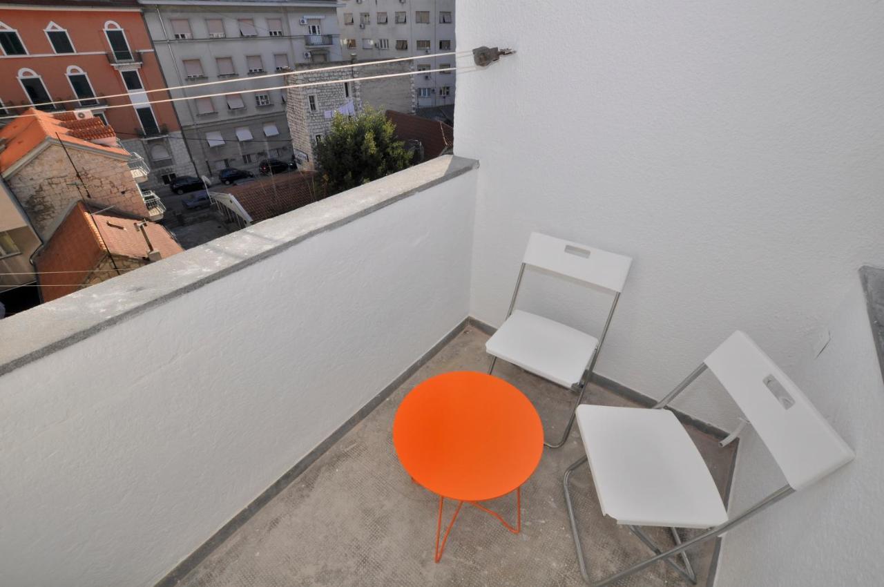 Room & Studio In The Centre Split Extérieur photo